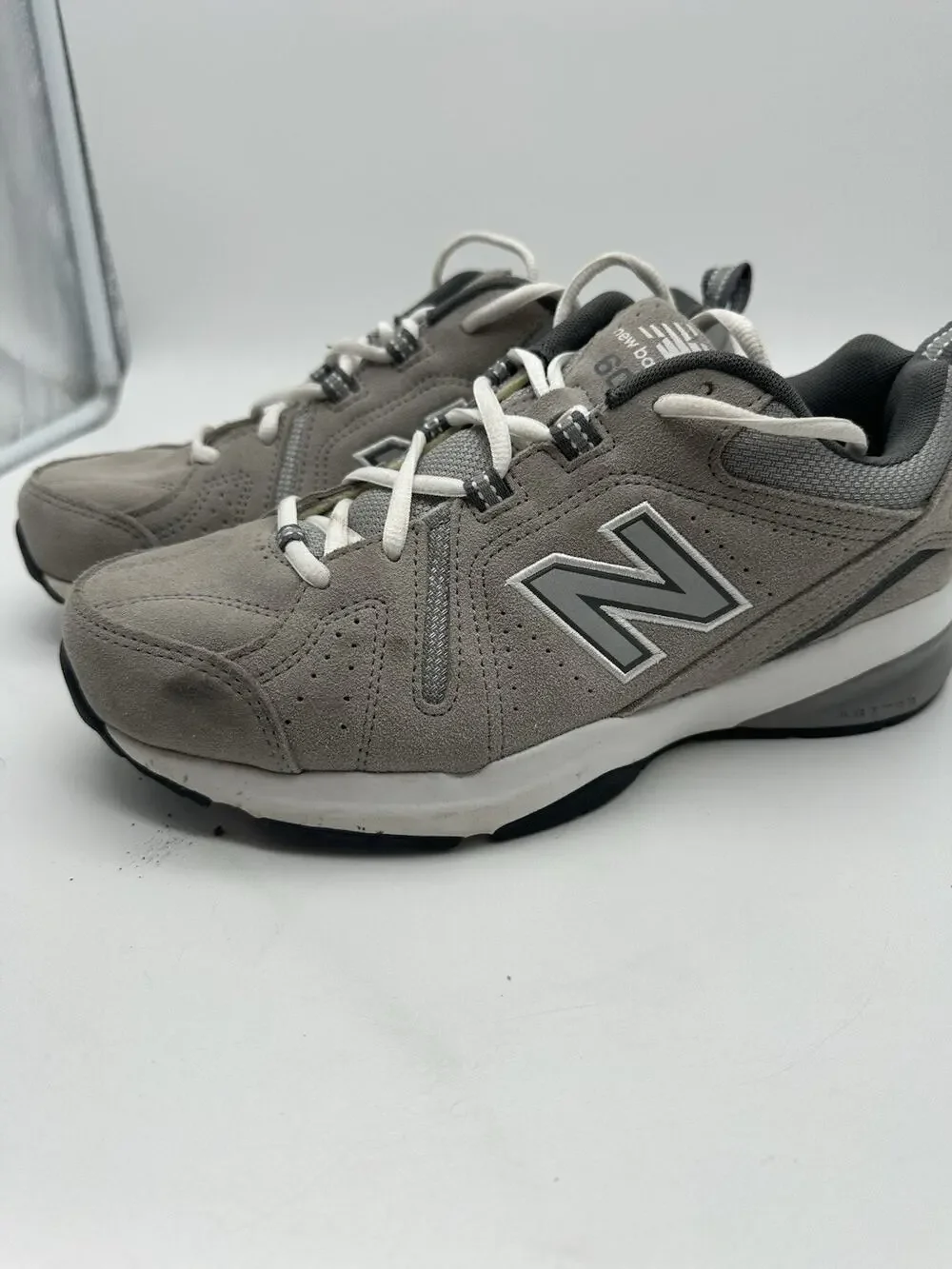 NEW BALANCE 608 Suede Leather Sneakers Men’s Size US 8.5 4E Gray Walking Shoes